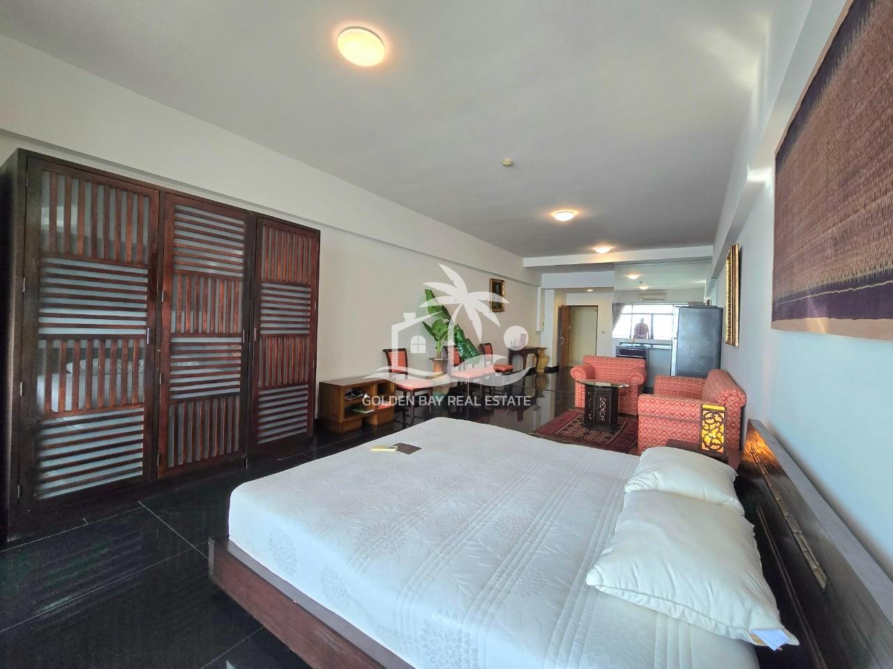 Jomtien Complex – Jomtien