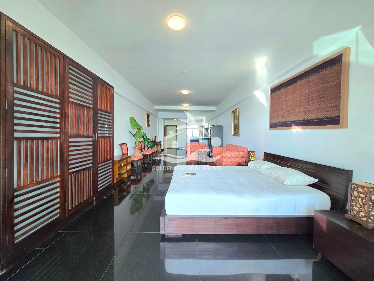 Jomtien Complex – Jomtien