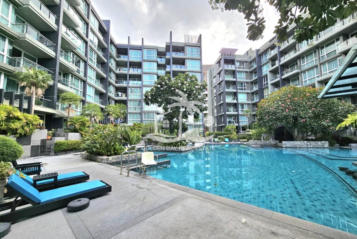 Apus – Pattaya City