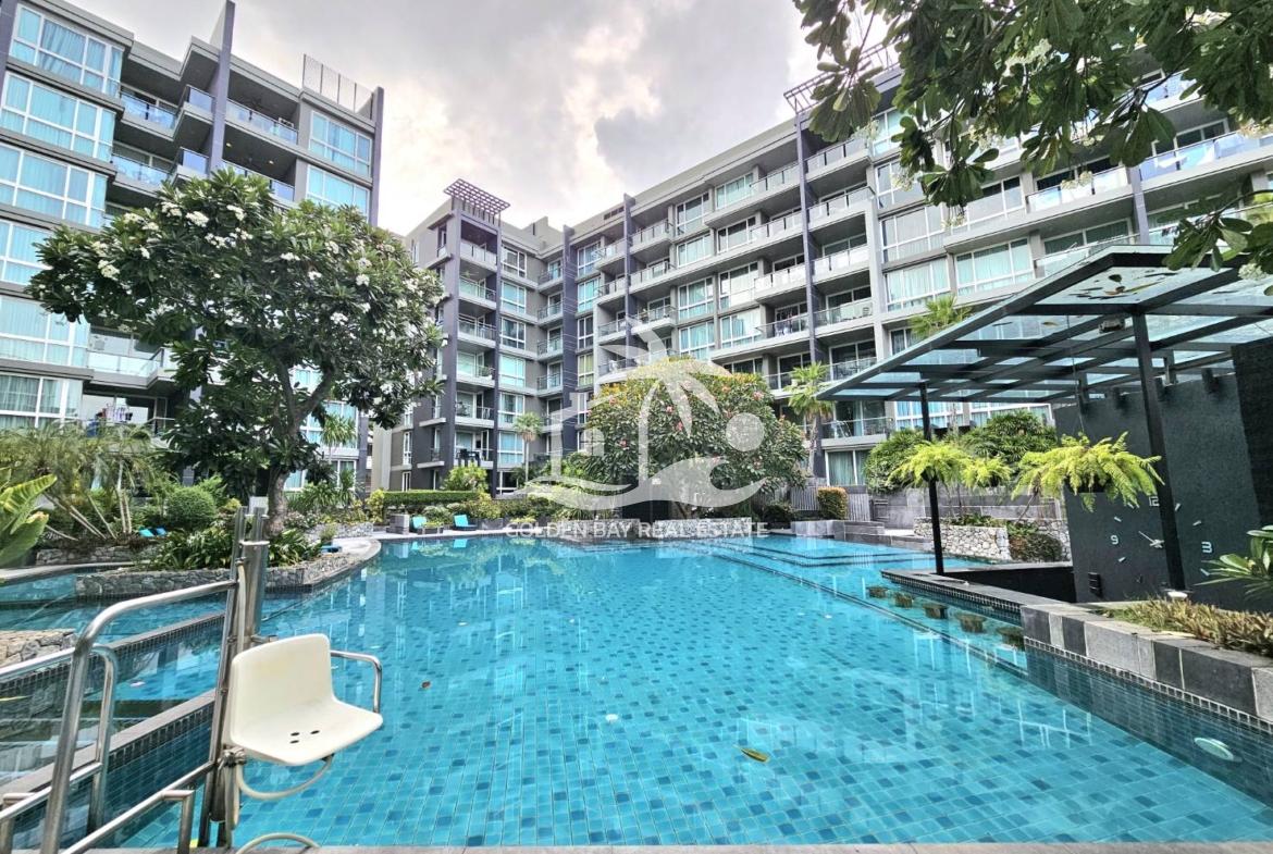 Apus – Pattaya City