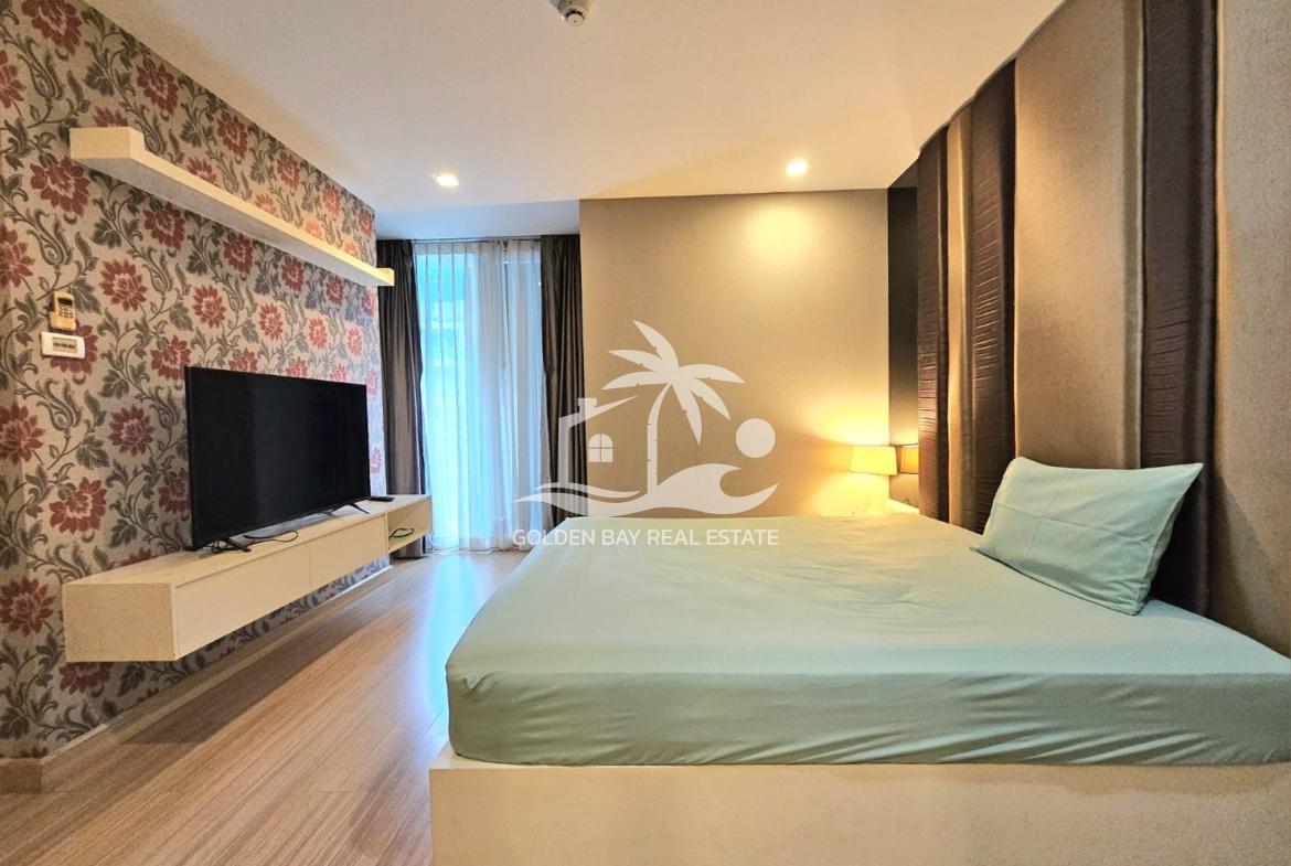 Apus – Pattaya City