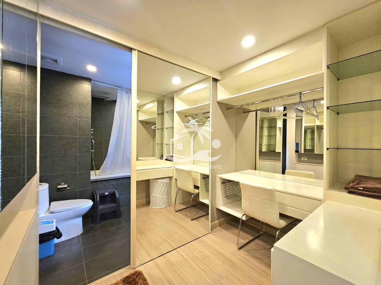 1570566_0 Apus – Pattaya City