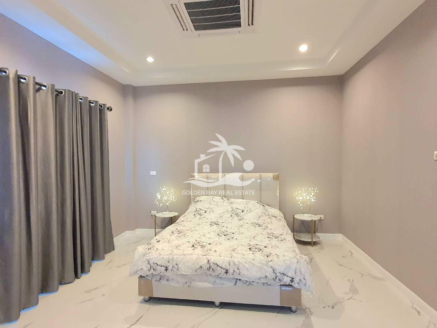 1575711_0 The Meadows – East Pattaya
