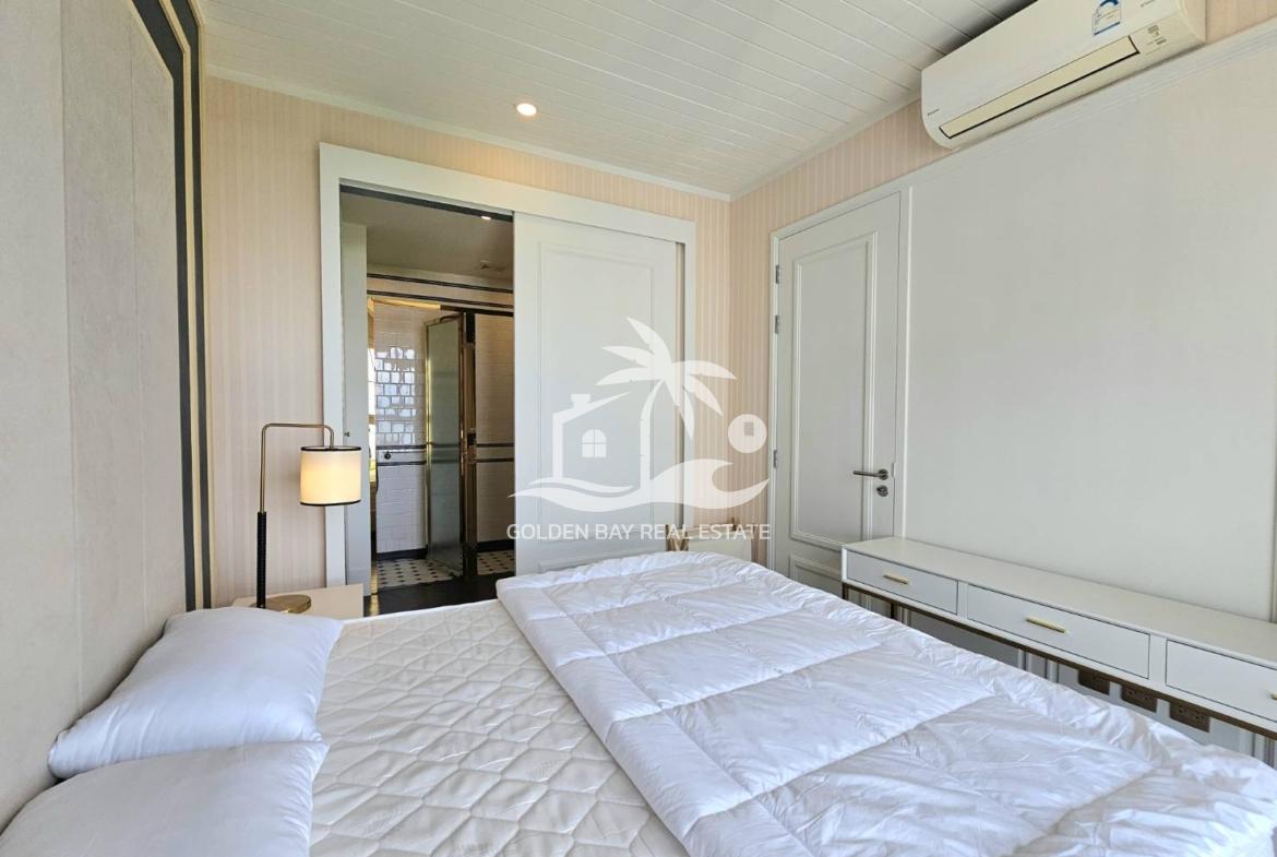 Grand Florida Beachfront – Na Jomtien