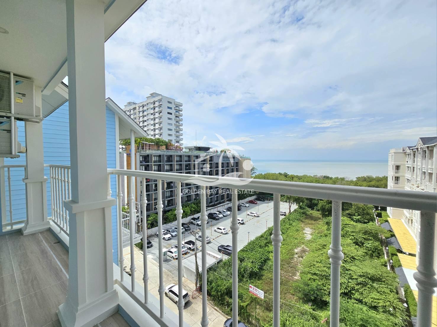 Grand Florida Beachfront – Na Jomtien
