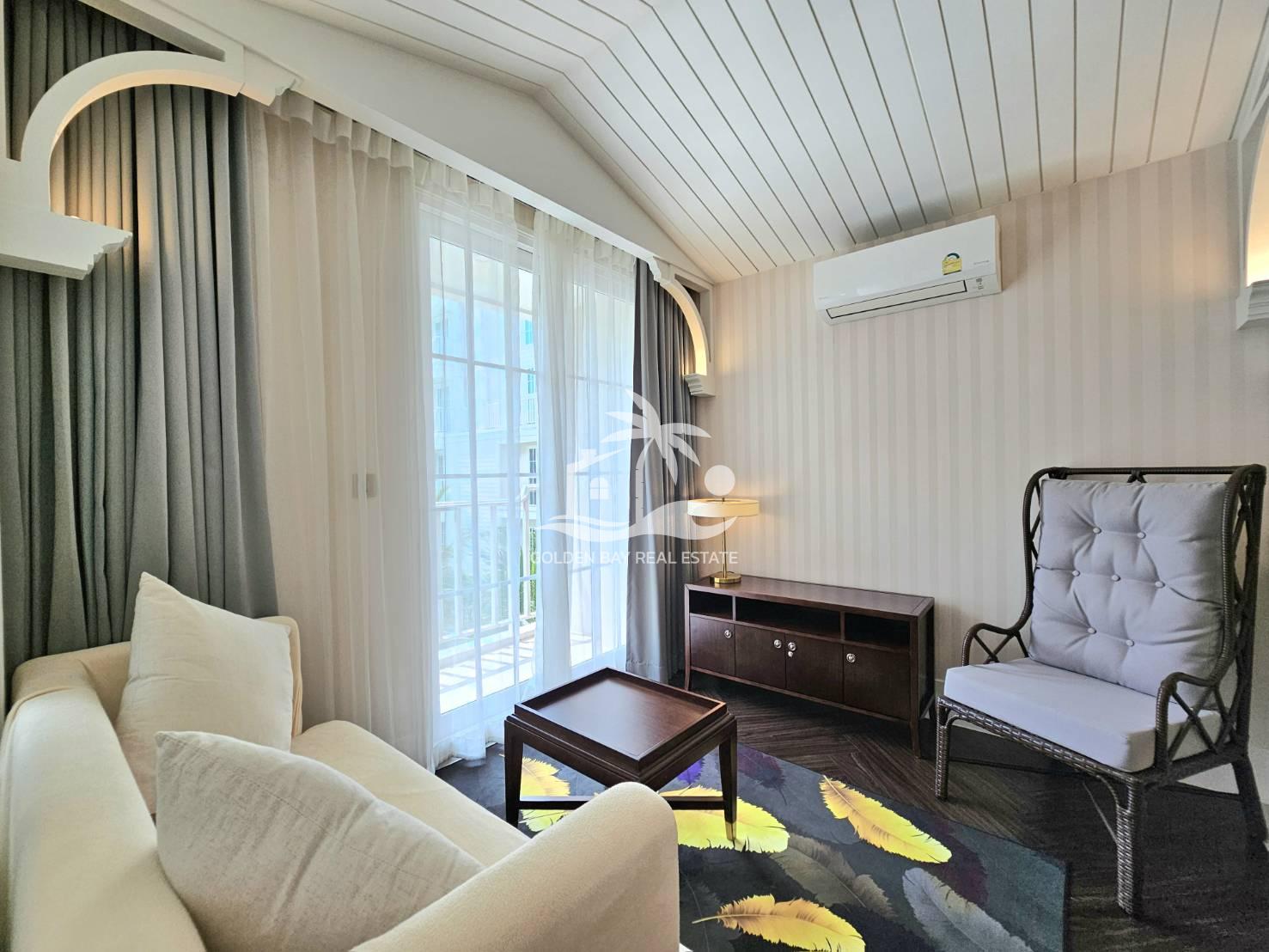 Grand Florida Beachfront – Na Jomtien