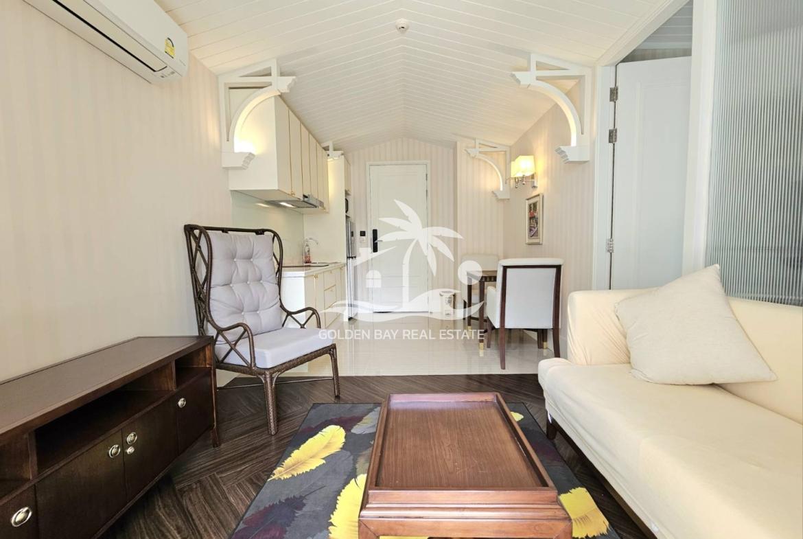 Grand Florida Beachfront – Na Jomtien