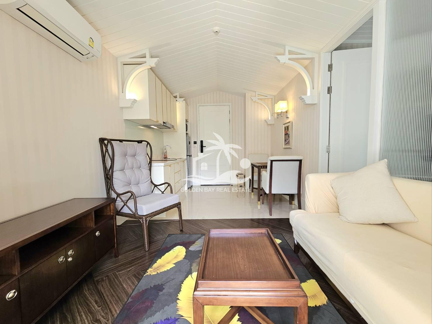 Grand Florida Beachfront – Na Jomtien