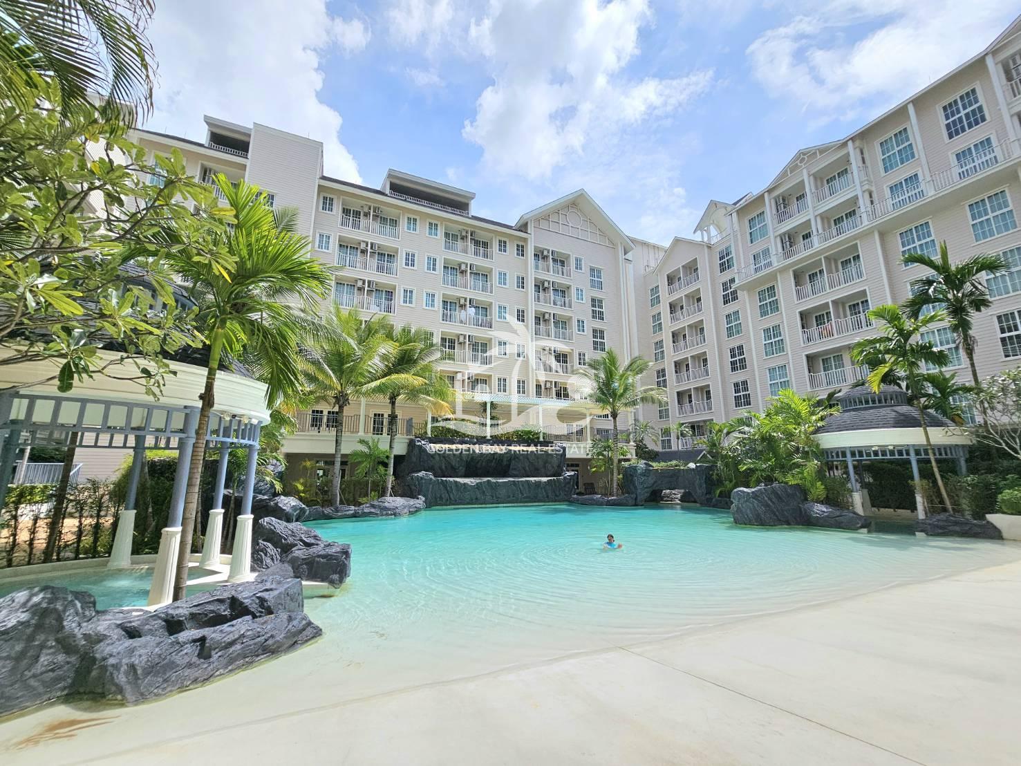 Grand Florida Beachfront – Na Jomtien