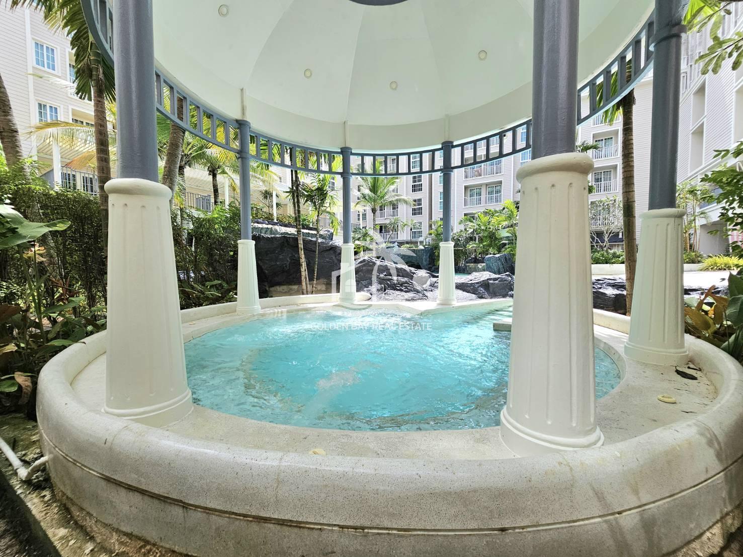 Grand Florida Beachfront – Na Jomtien