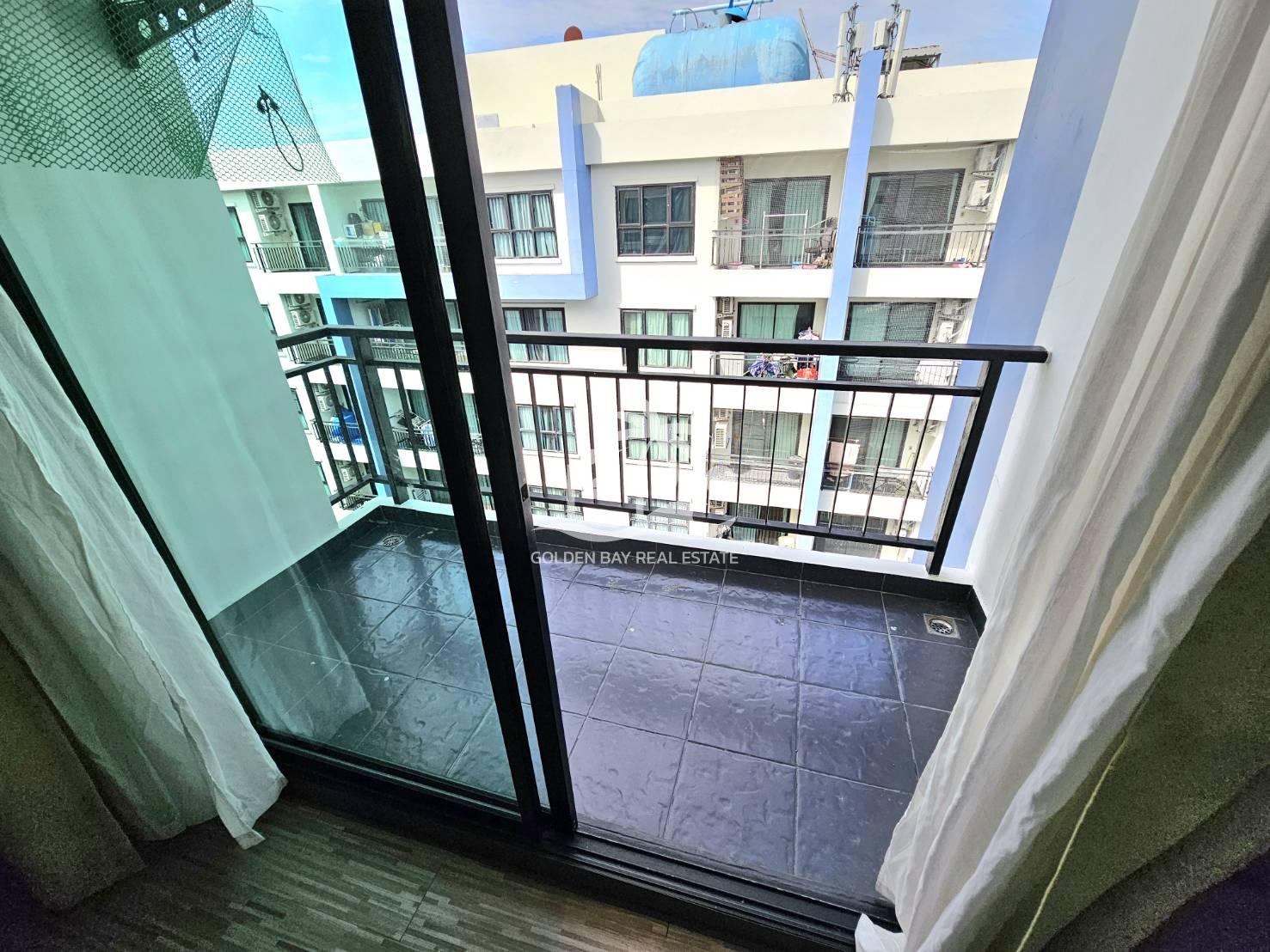 1582555_0 The Blue Residence – East Pattaya