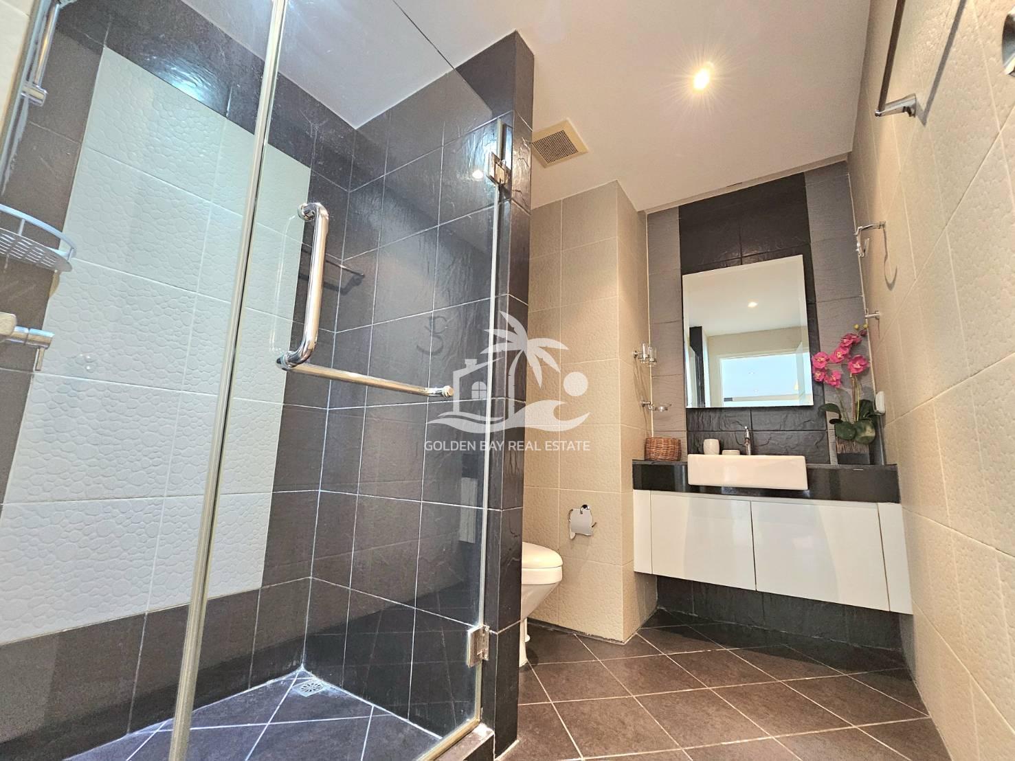 1582562_0 The Blue Residence – East Pattaya