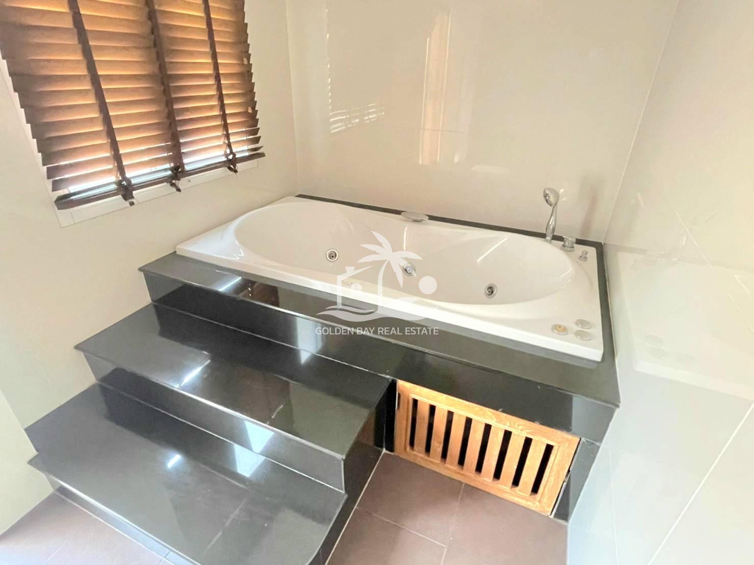 Grand Regent Phase 1 – East Pattaya