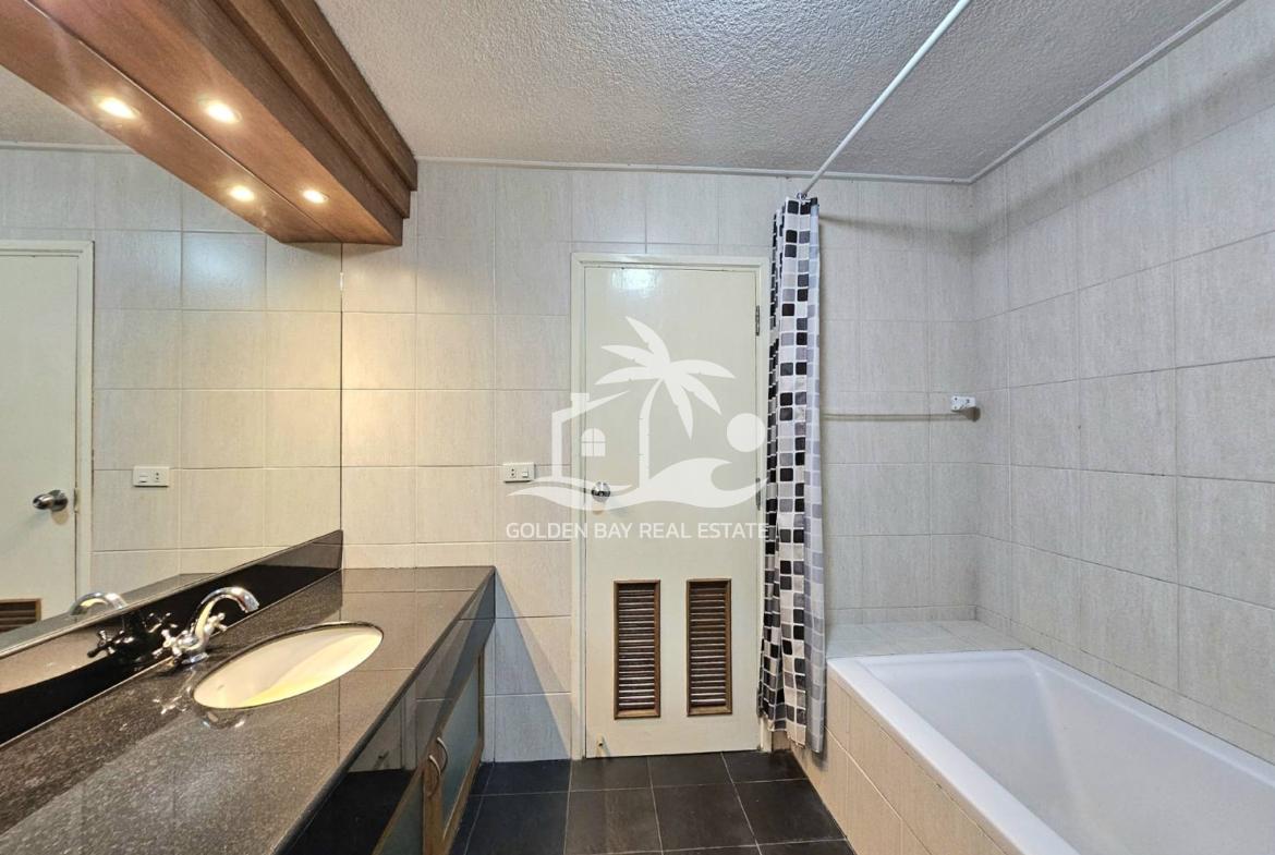Markland Condominium – Pattaya City