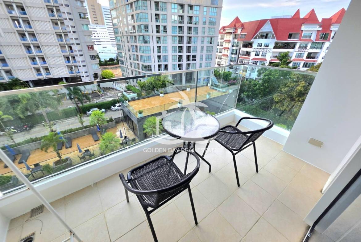 The Cliff Residence – Pratumnak Hill