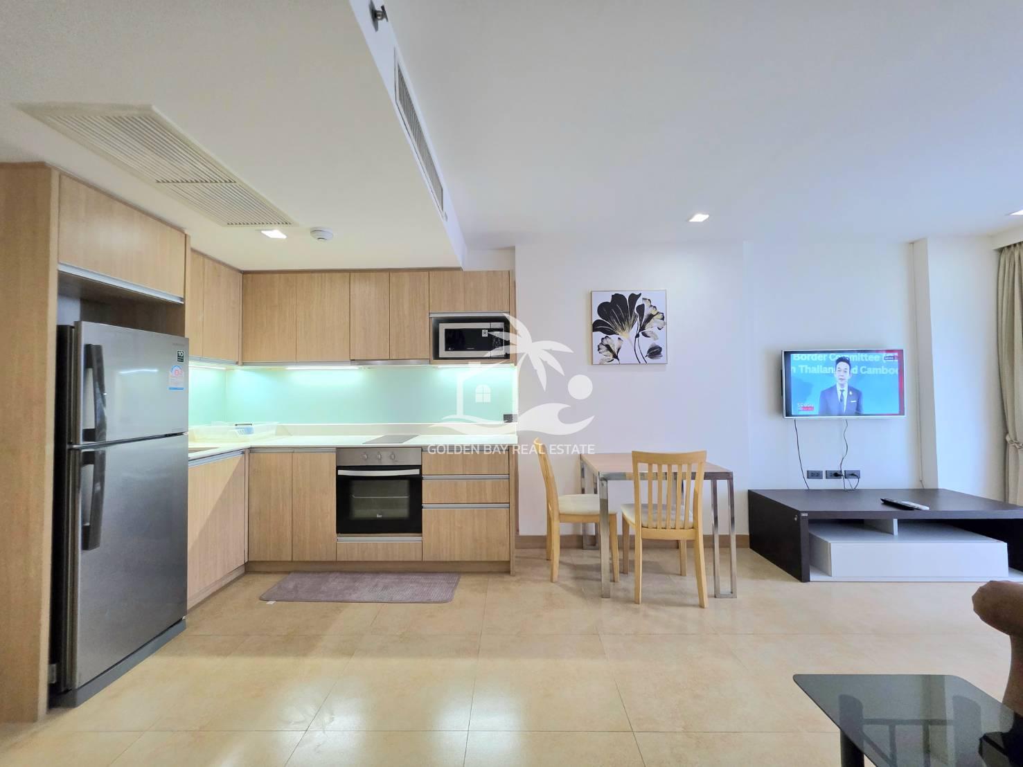 1754051_0 The Cliff Residence – Pratumnak Hill