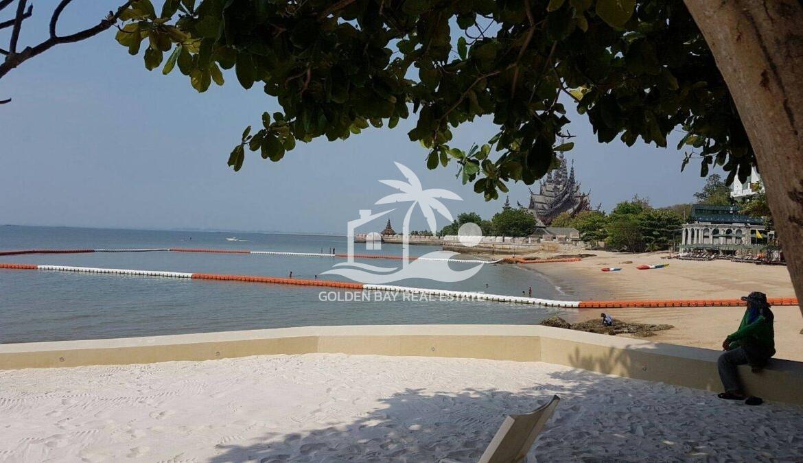 Baan Plai Haad – Wongamat