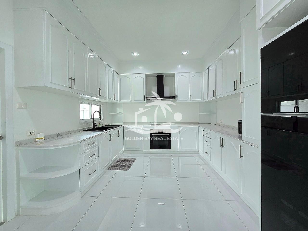 Impress House – East Pattaya