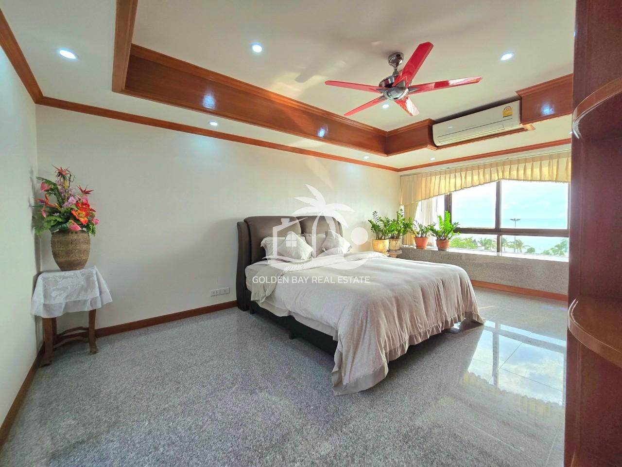 Jomtien Plaza – Jomtien
