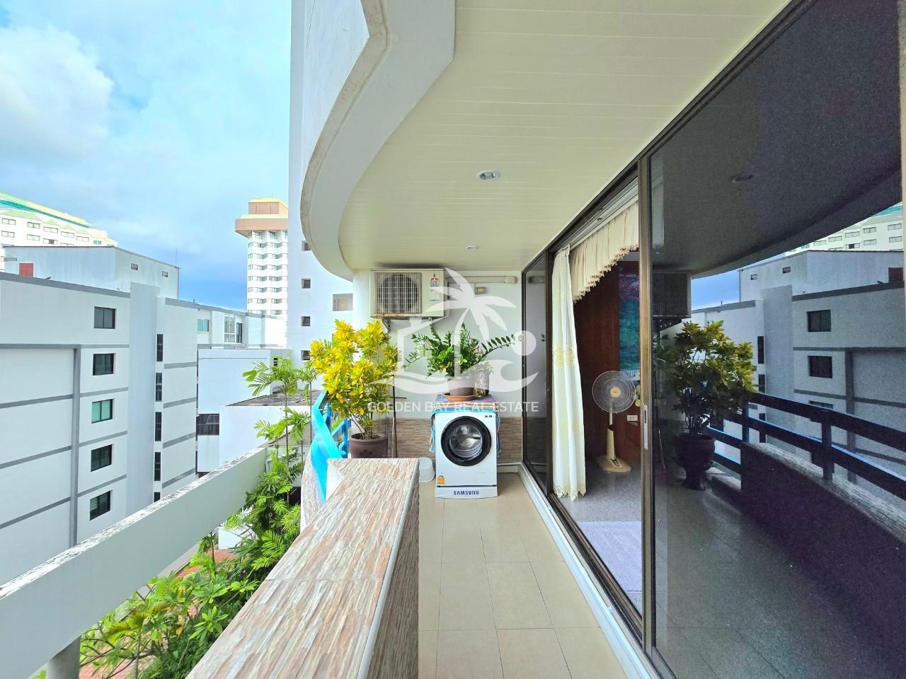 Jomtien Plaza – Jomtien