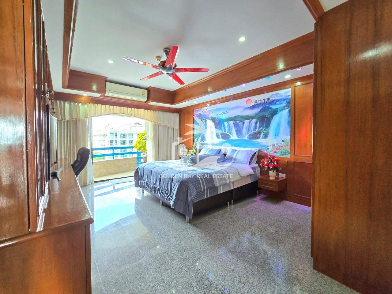 Jomtien Plaza – Jomtien