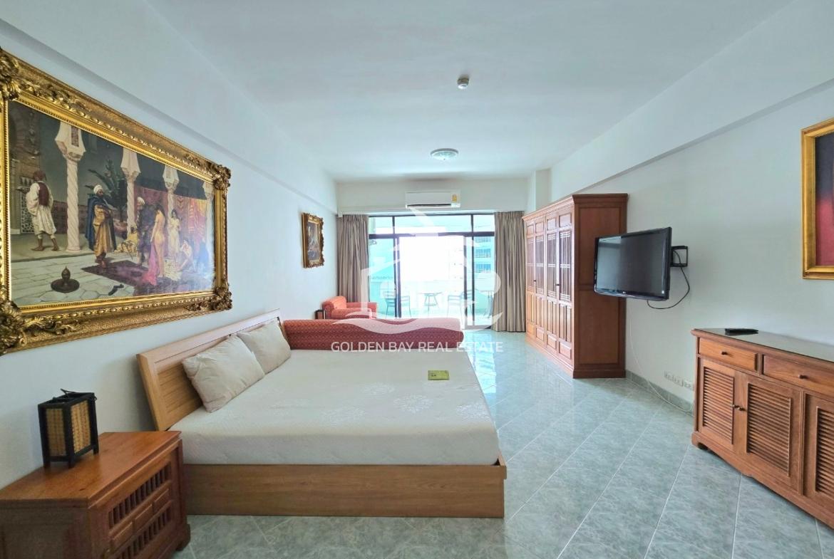 Jomtien Complex – Jomtien