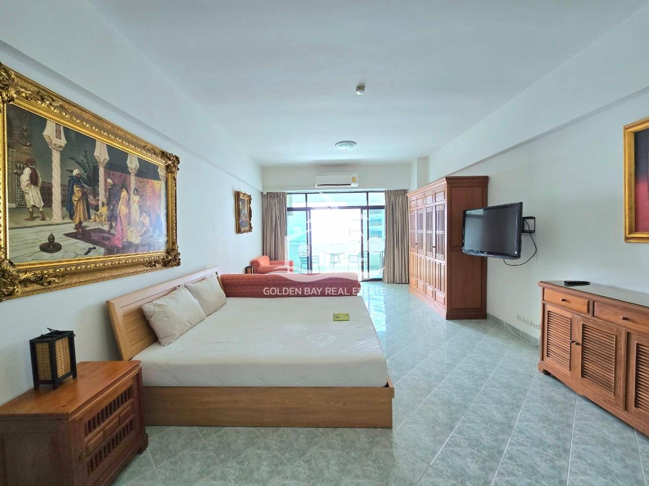 Jomtien Complex – Jomtien