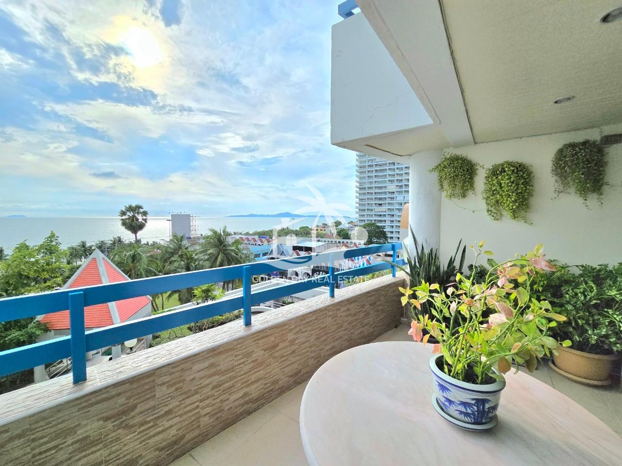 Jomtien Plaza – Jomtien