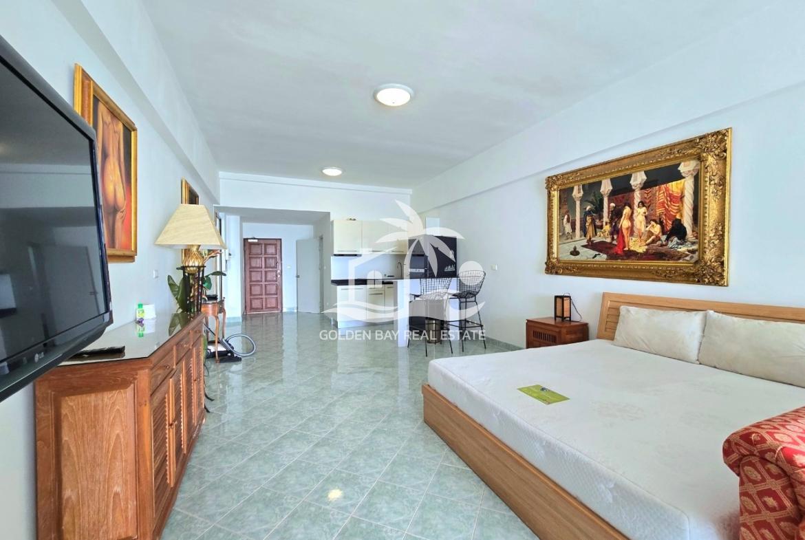 Jomtien Complex – Jomtien