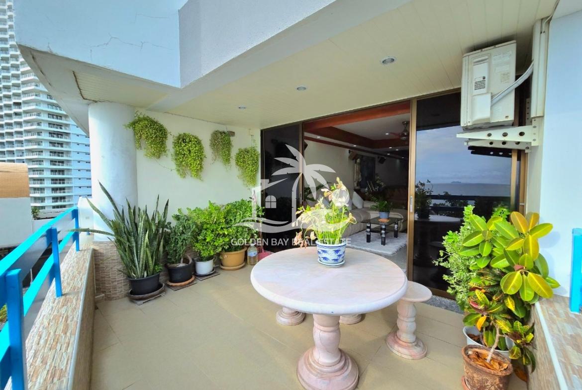 Jomtien Plaza – Jomtien