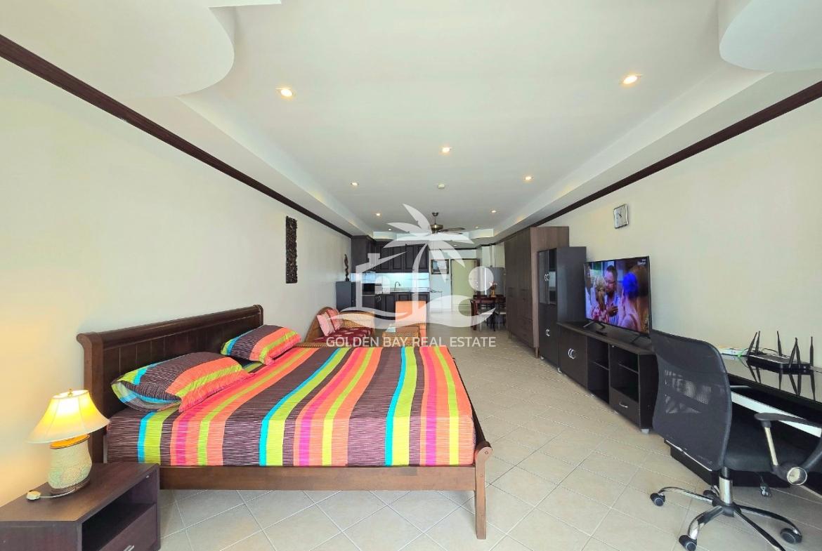 Jomtien Complex – Jomtien