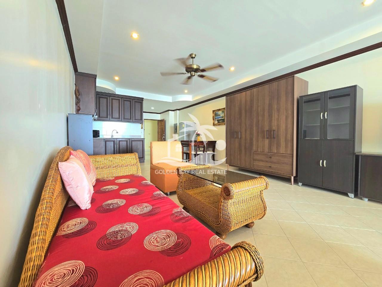 Jomtien Complex – Jomtien