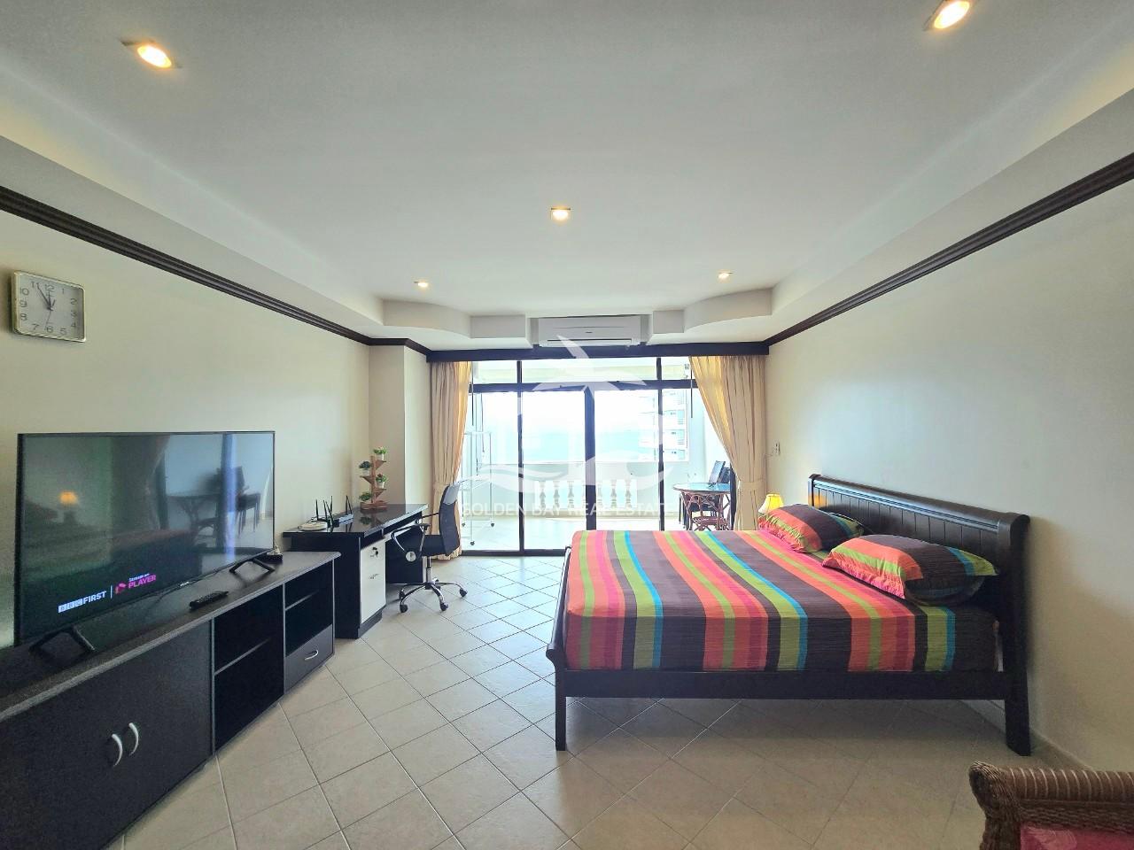 Jomtien Complex – Jomtien