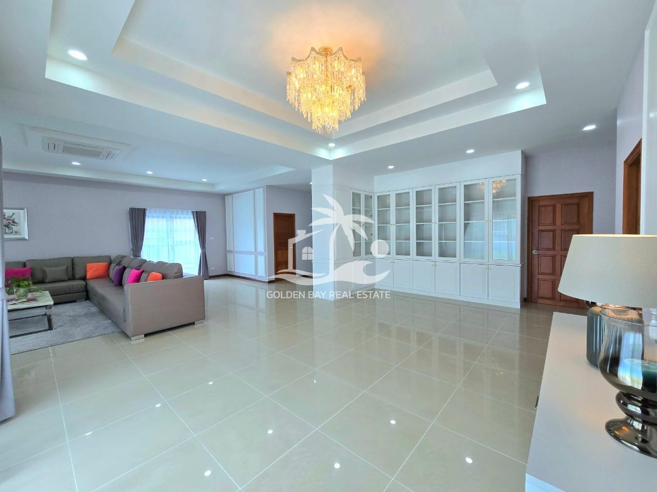 Siam Gardens – East Pattaya