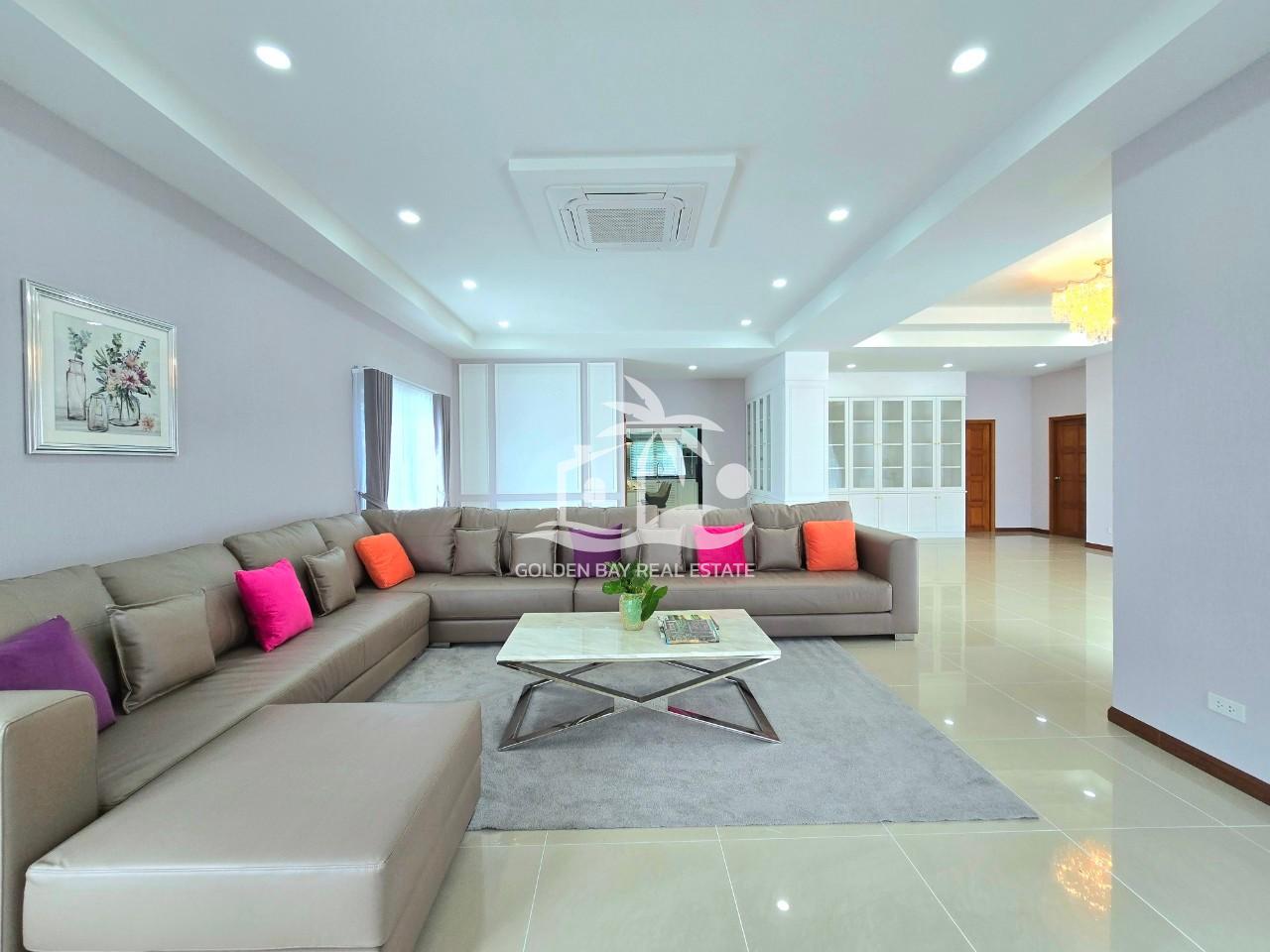 Siam Gardens – East Pattaya