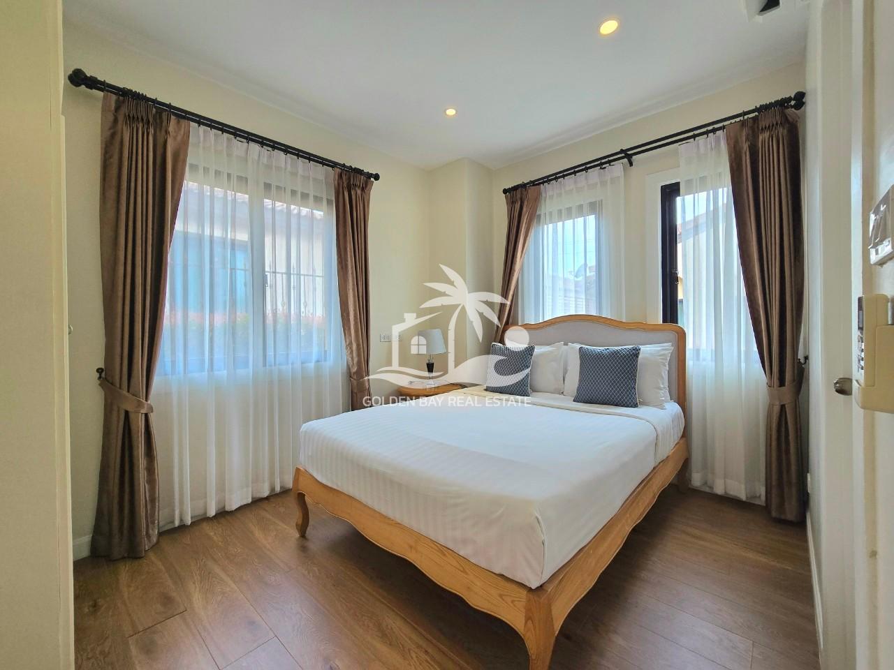 Nusa Chivani – Bang Saray