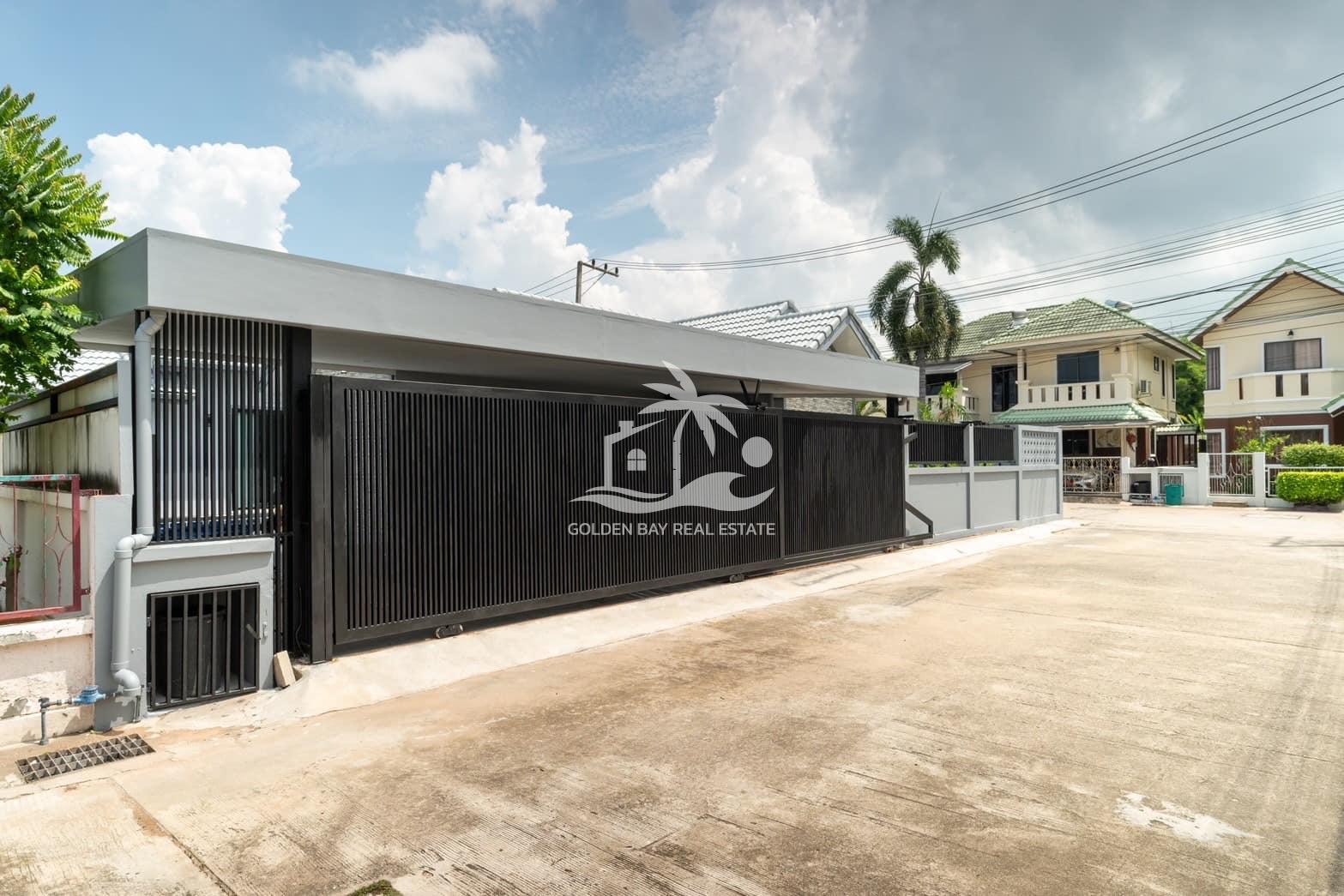 463902697_1281834836178585_8426390315787702416_n Siam Place – East Pattaya