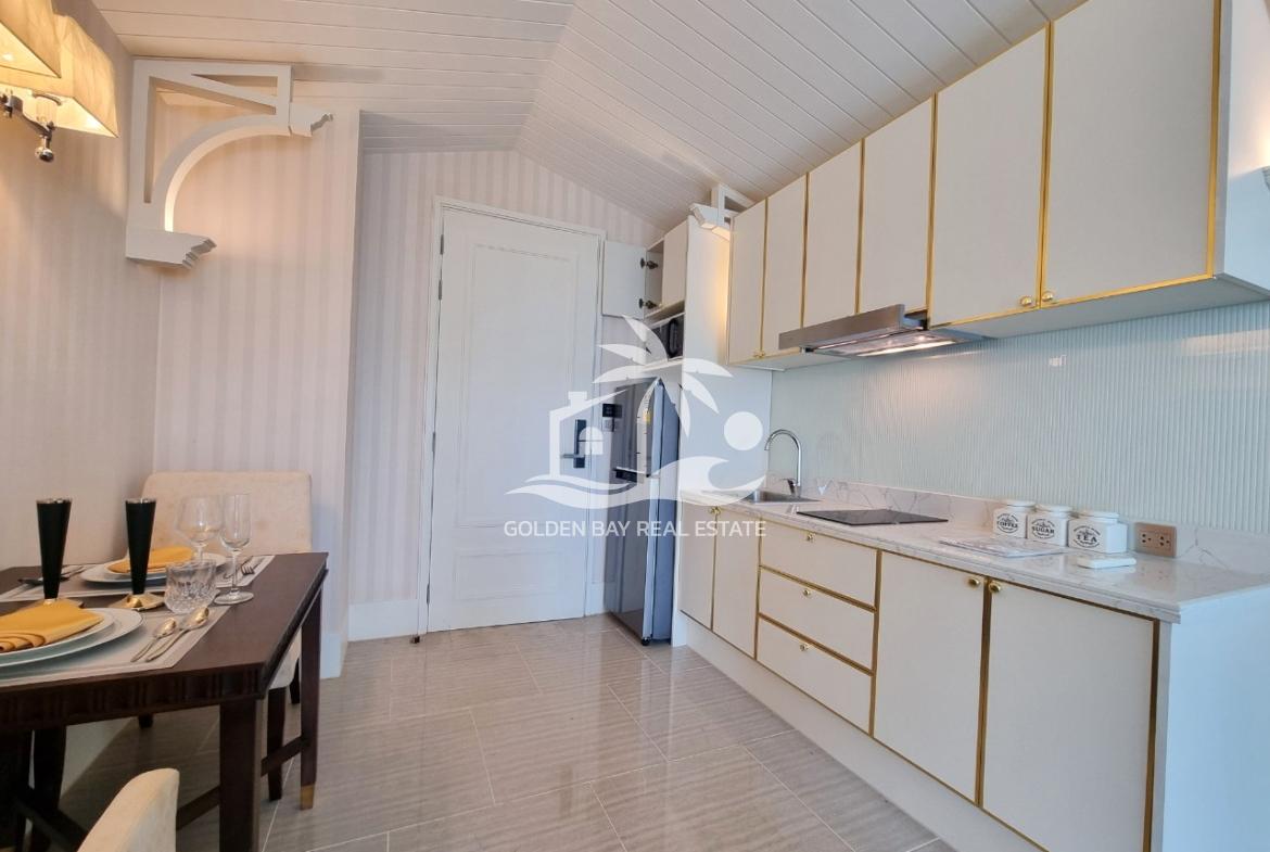 Grand Florida Beachfront – Na Jomtien
