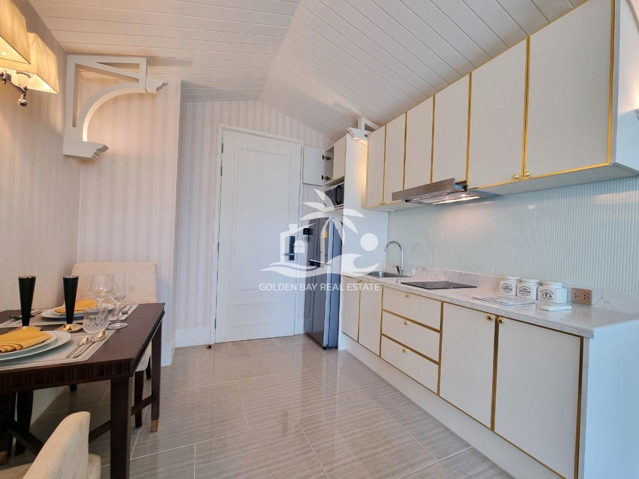 Grand Florida Beachfront – Na Jomtien