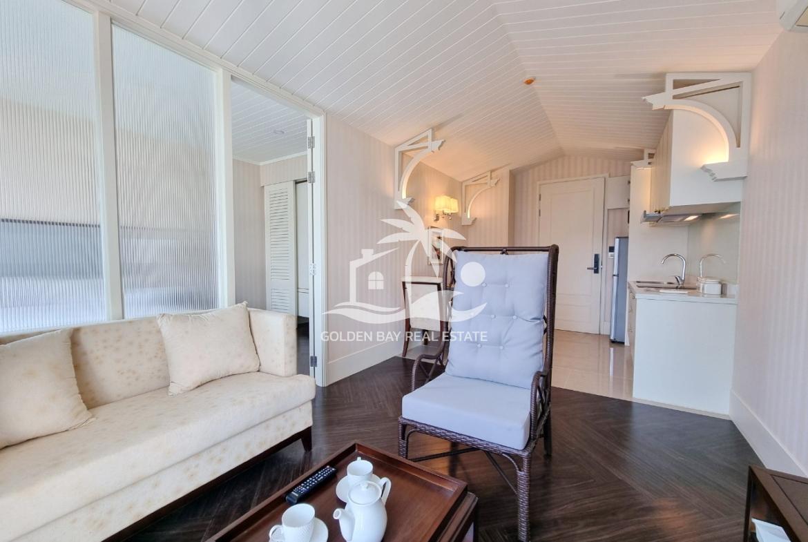 Grand Florida Beachfront – Na Jomtien