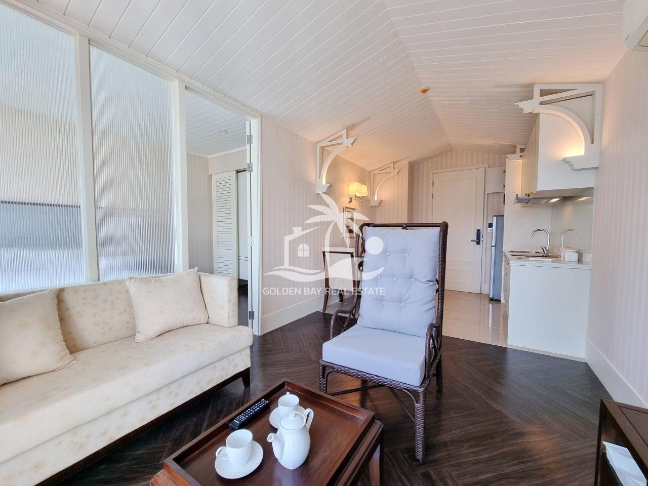 Grand Florida Beachfront – Na Jomtien