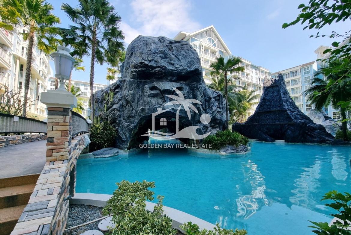 Grand Florida Beachfront – Na Jomtien