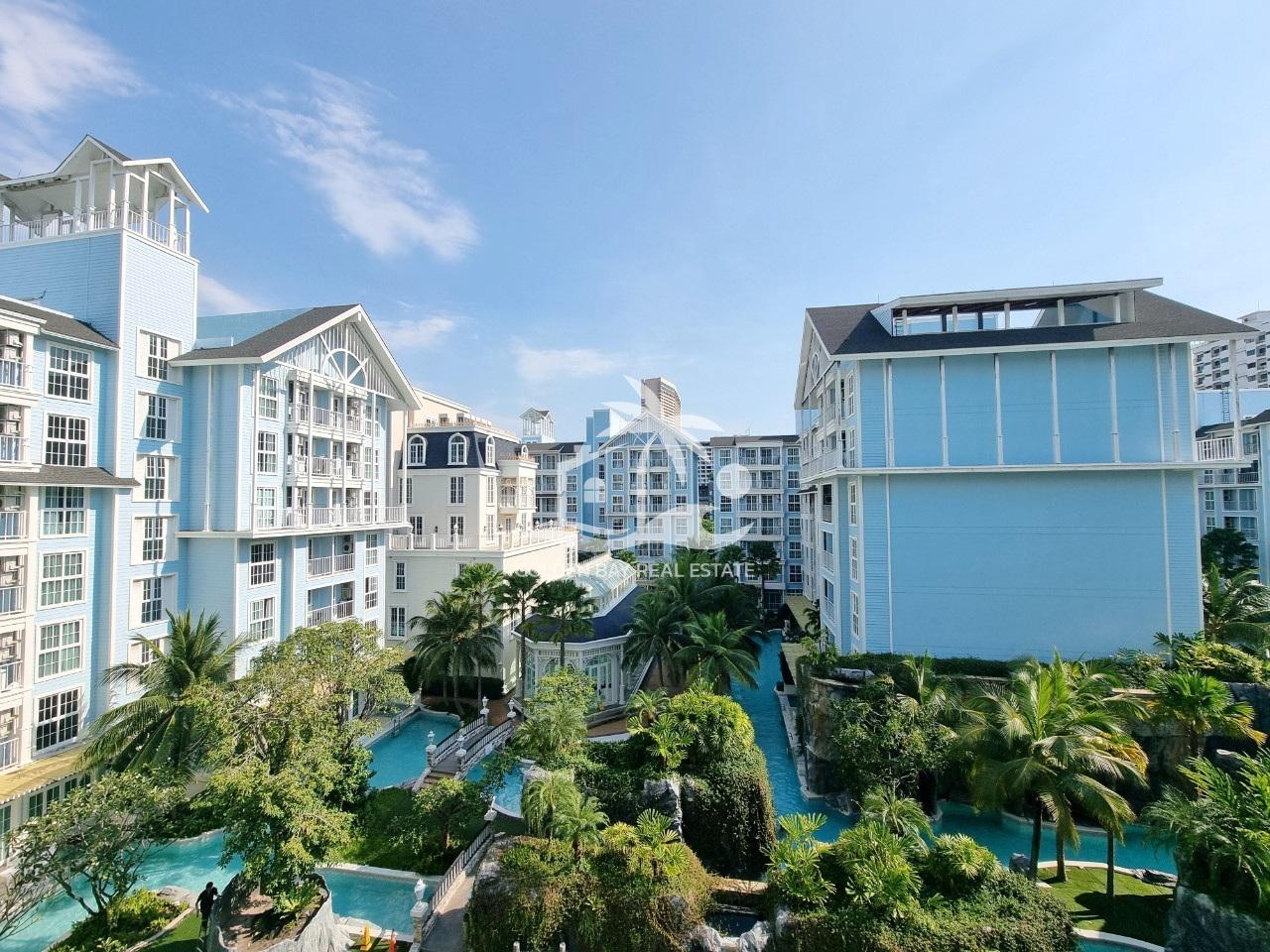 Grand Florida Beachfront – Na Jomtien