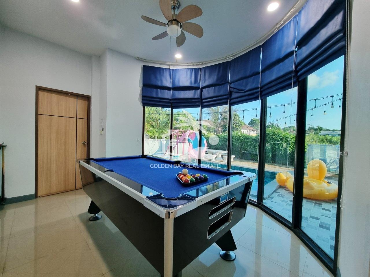 Private Pool Villa – Bang Saray