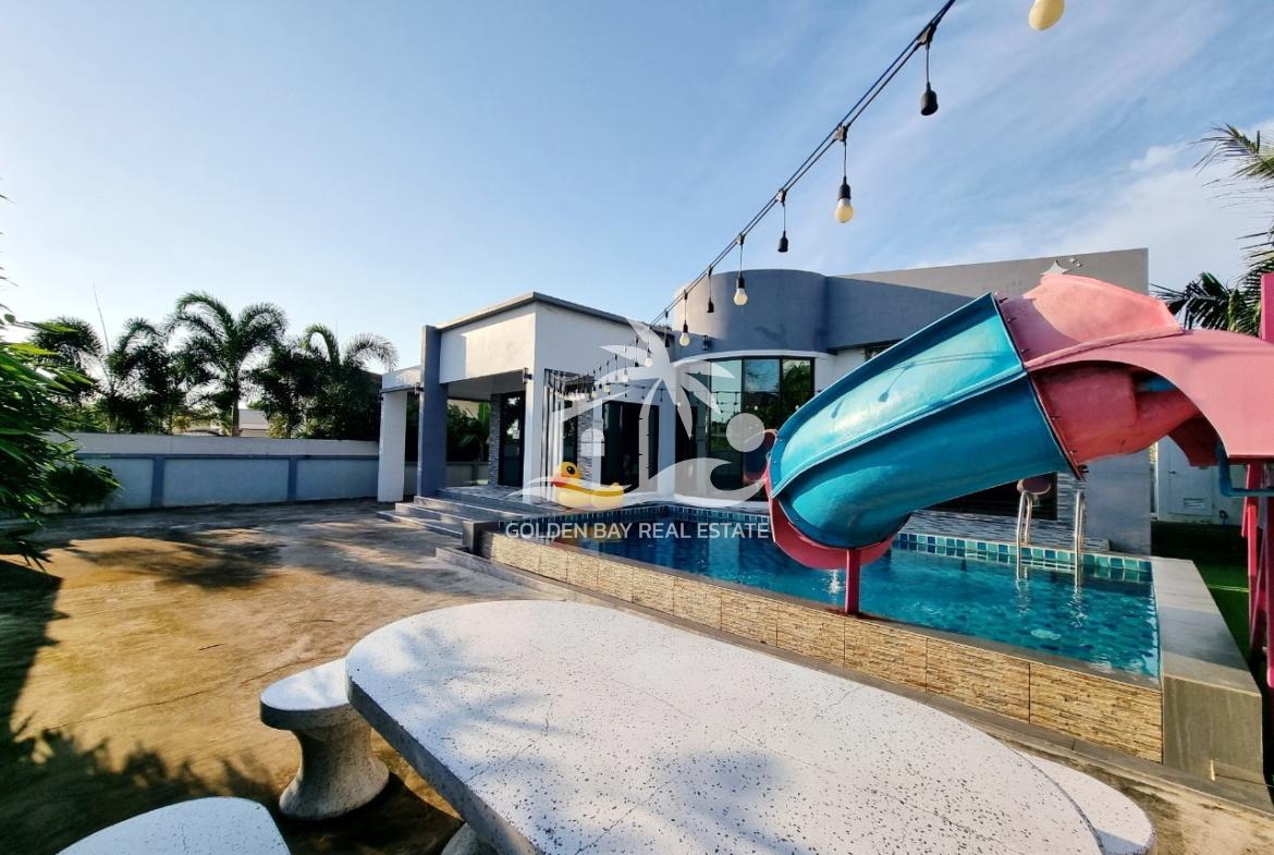 Private Pool Villa – Bang Saray