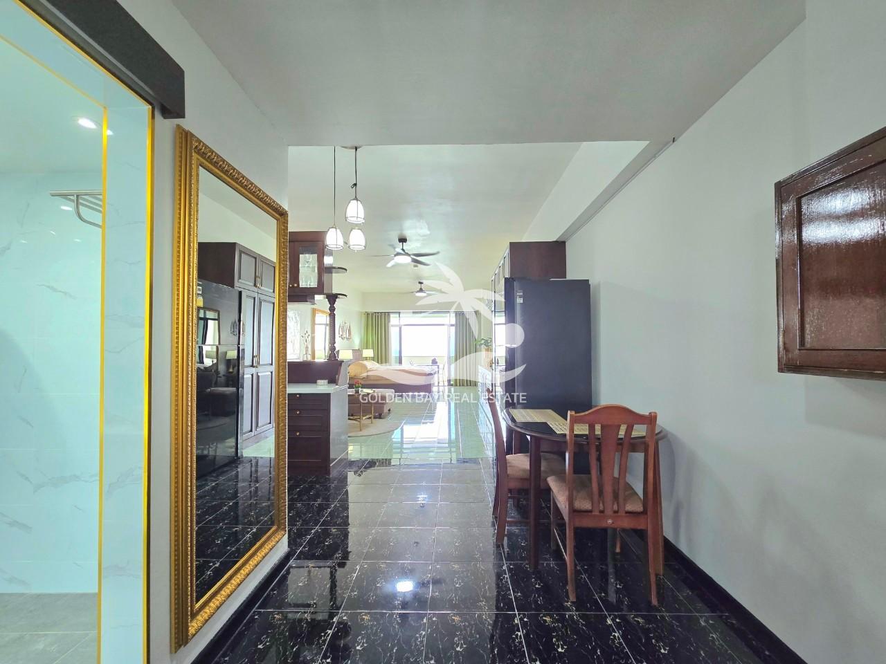 Jomtien Complex – Jomtien