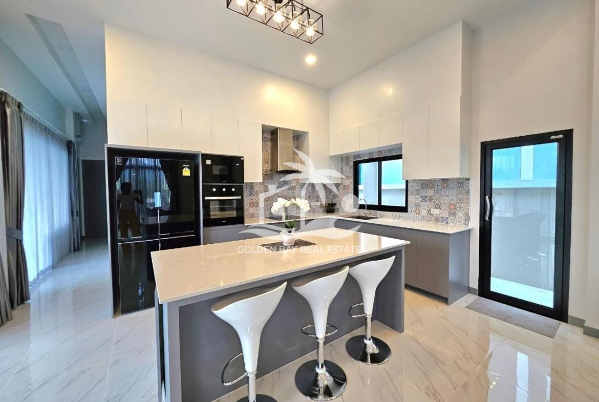 Private Pool Villas – East Pattaya