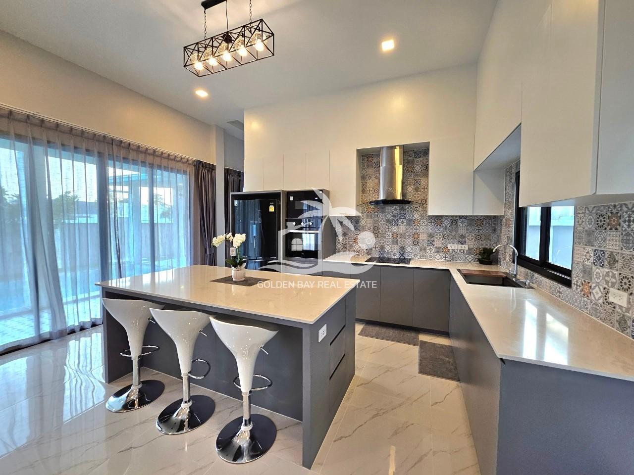 Private Pool Villas – East Pattaya