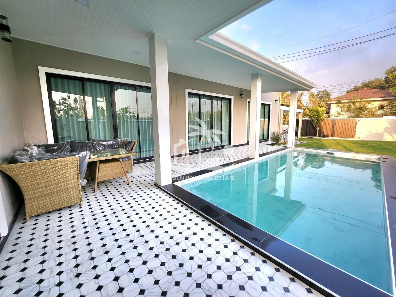 Private Pool Villas – East Pattaya
