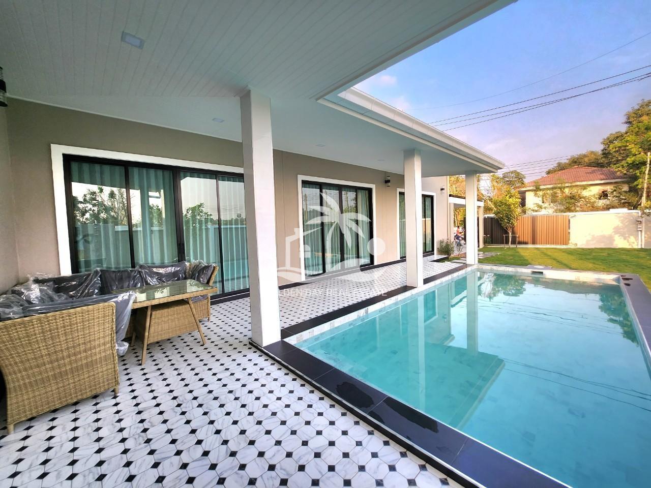 Private Pool Villas – East Pattaya